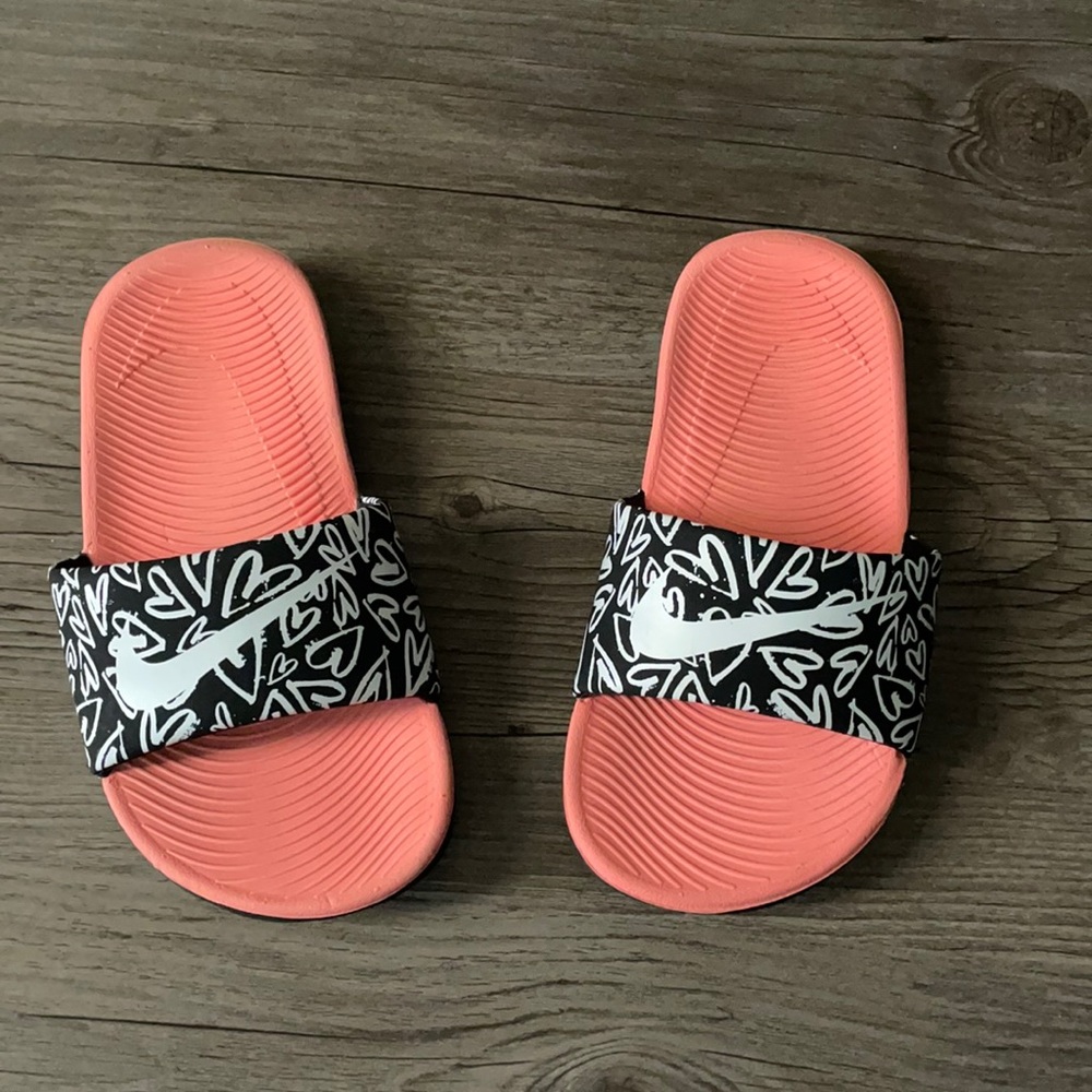 Girls Nike slides size 11c